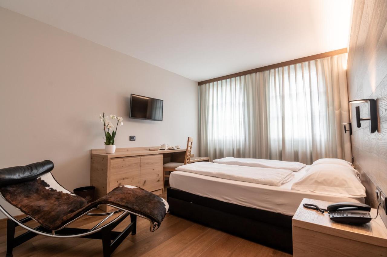 Hotel Sole 말레 외부 사진