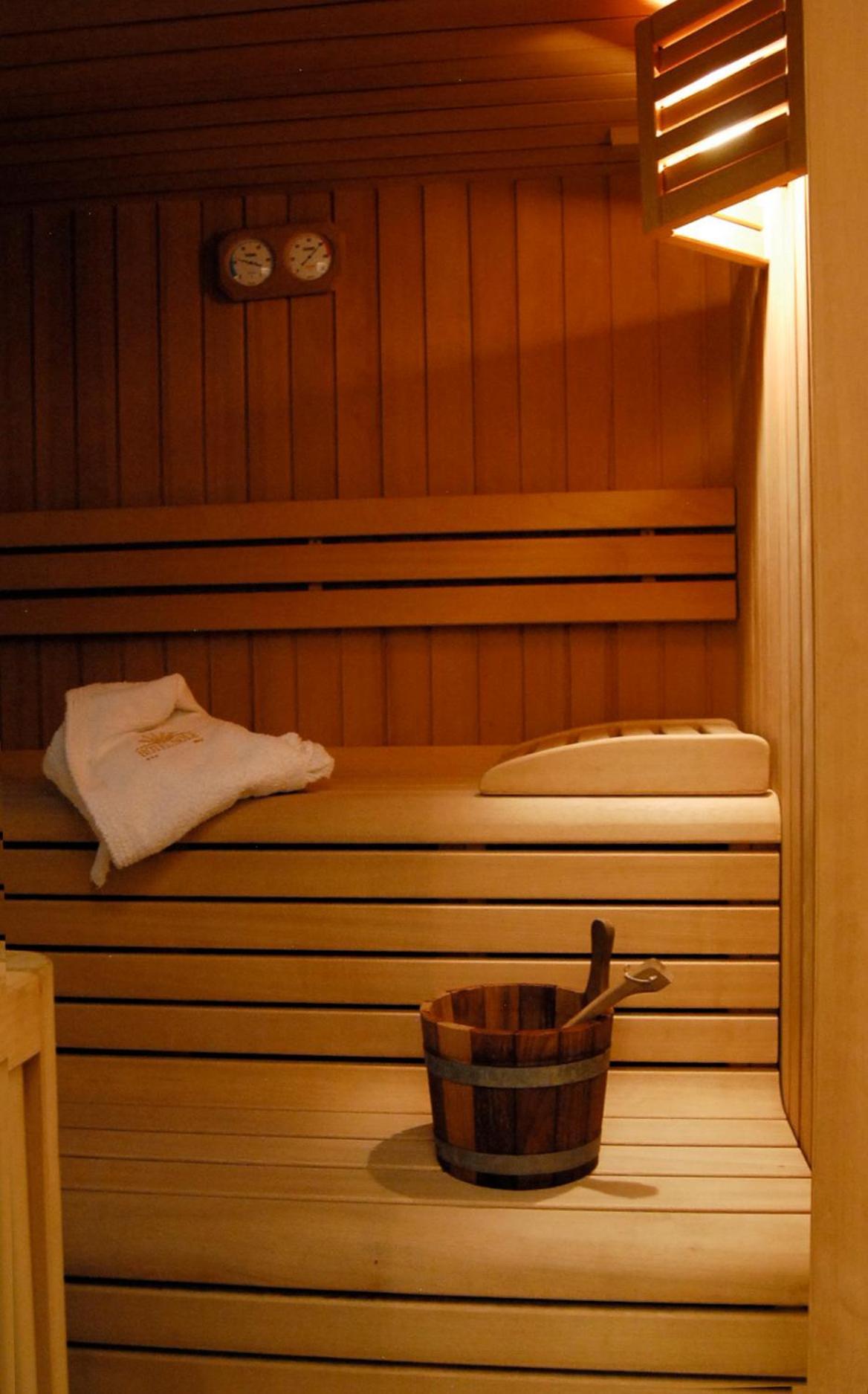 Hotel Sole 말레 외부 사진